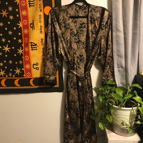Vintage Intimate Robe